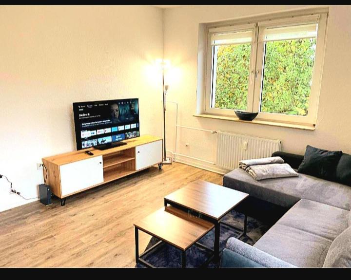 City Apartment Duisburg 2#Netflix &Wlan &Kingsize Bett & Kaffee Maschine & Central & 500M Innenhafen & 2 Min U Bahn 외부 사진