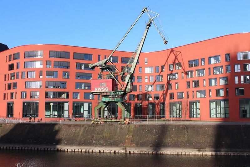 City Apartment Duisburg 2#Netflix &Wlan &Kingsize Bett & Kaffee Maschine & Central & 500M Innenhafen & 2 Min U Bahn 외부 사진